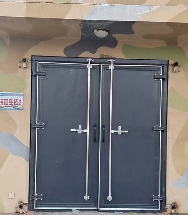 海西直辖工业平开门