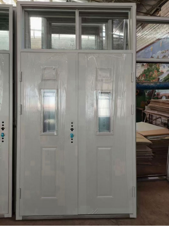 海西直辖学校教室门 海西直辖学校教室门